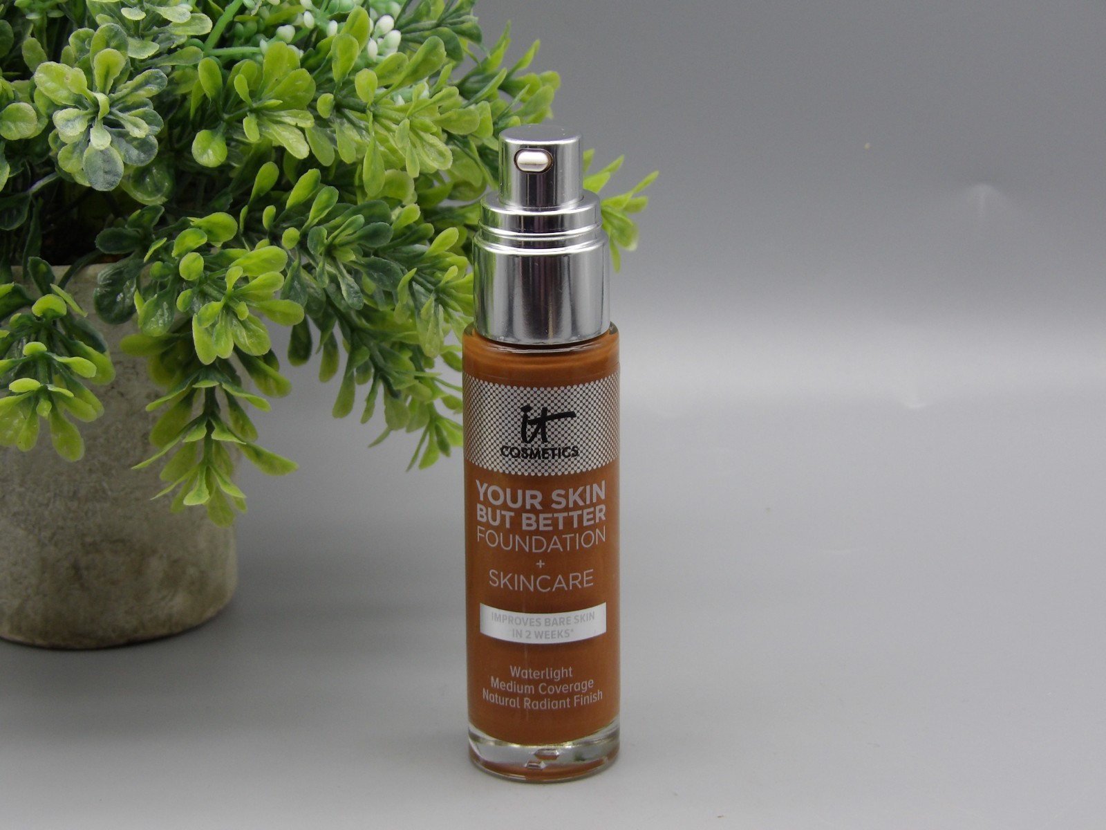 It Cosmetics Your Skin But Better Foundation + Skincare Deep Cool 62~ 1 oz New
