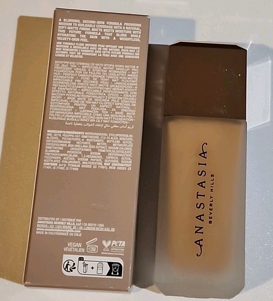Anastasia Impeccable Blurring Second Skin Matte Foundation 3WO 1.18 Oz/35ml $46