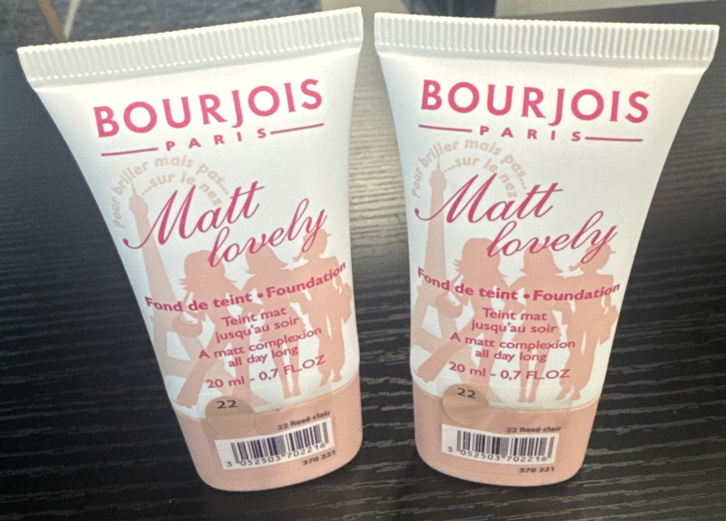 LOT OF 2 ~ Bourjois Matt Lovely Foundation #22 Rose Clair Beige Brand New !!