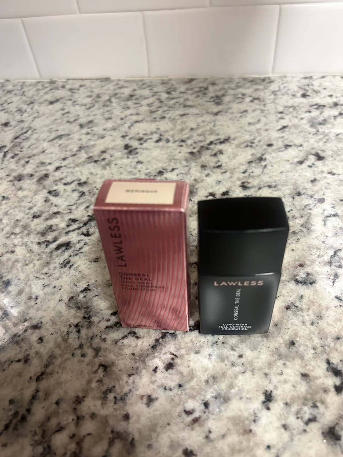 NIB New LAWLESS CONSEAL DEAL Long Wear FULL COVERAGE Foundation Liquid MERINGUE