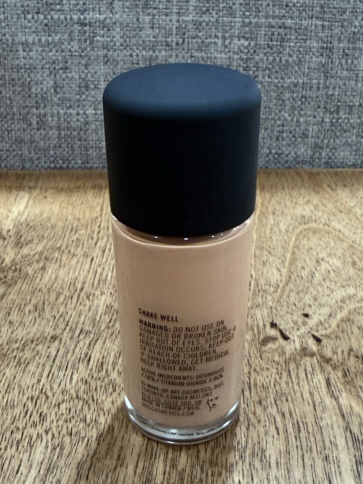 MAC STUDIO FIX FLUID SPF 15 (30ML/1.0OZ) ~ NW25 New