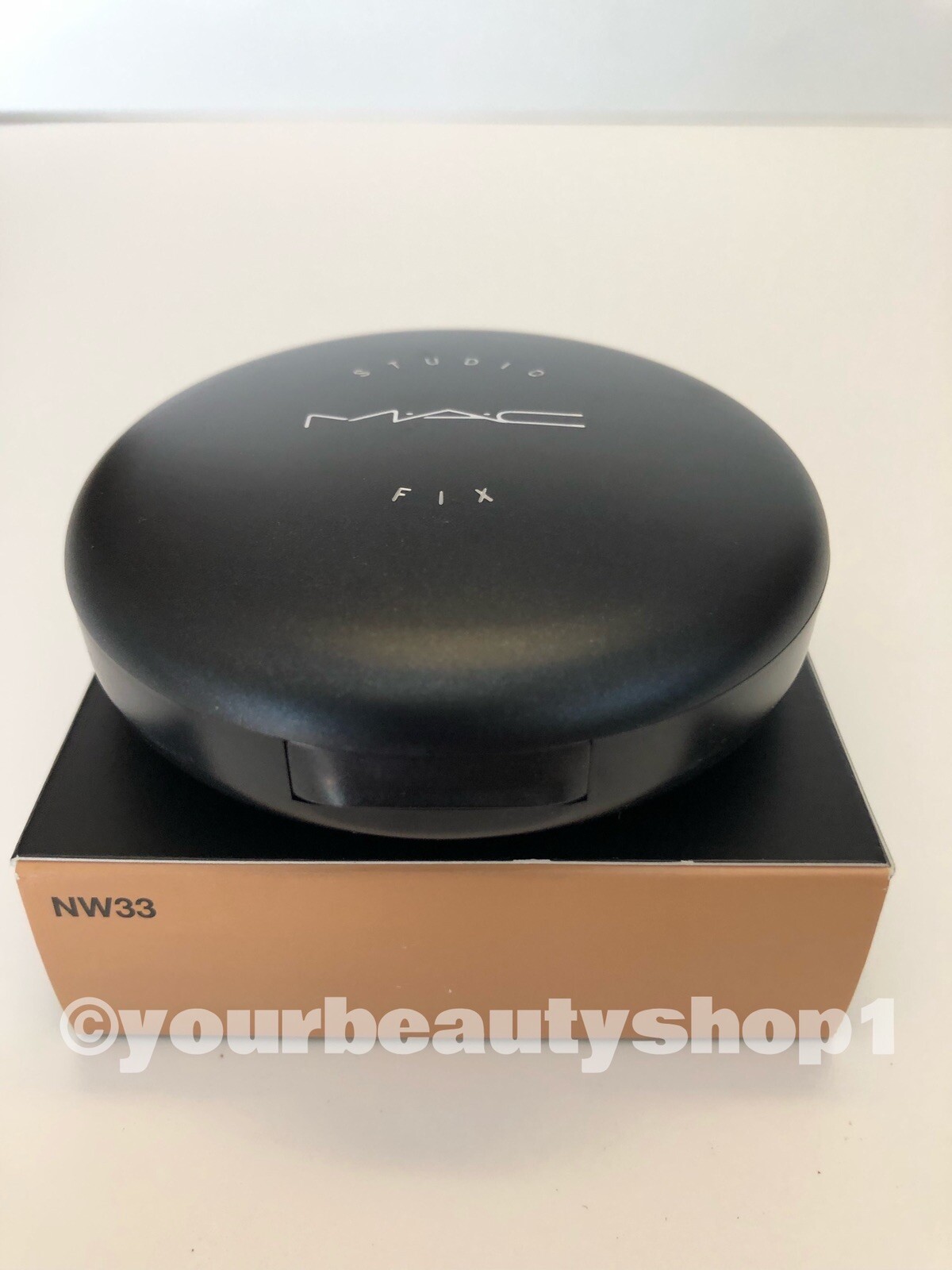 New MAC Studio Fix Powder Plus Foundation NW33 100% Authentic