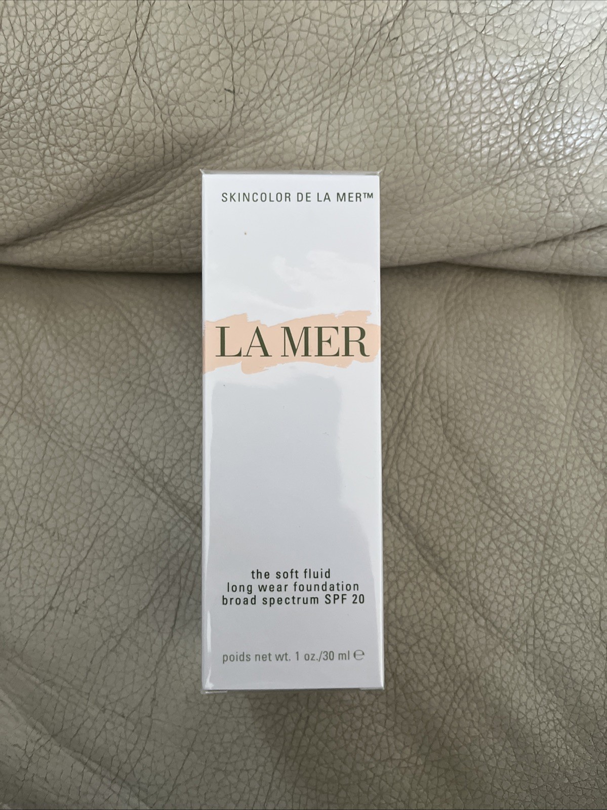 La Mer The Soft Fluid Long Wear Foundation (140 Alabaster) (30ml) Sealed