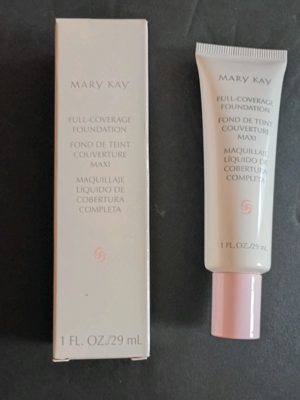 Mary Kay Rare Full Coverage Liquid Foundation Normal to Dry Skin Ivory Shade New