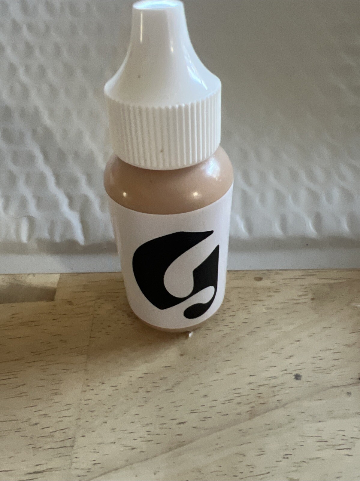 Glossier Perfecting Skin Tint Shade G9 30ml/1fl oz