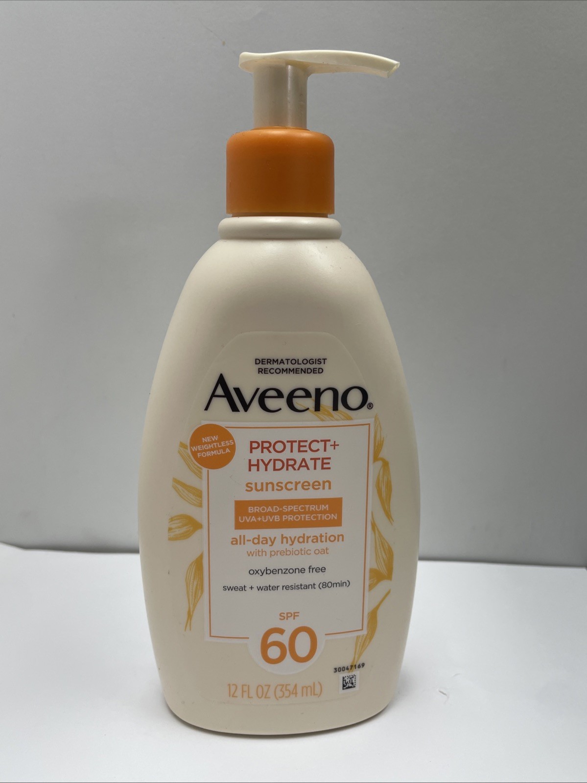 Aveeno Protect + Hydrate Sunscreen Moisturizing Body 12 Fl Oz, Exp 2/27, 1-Pack