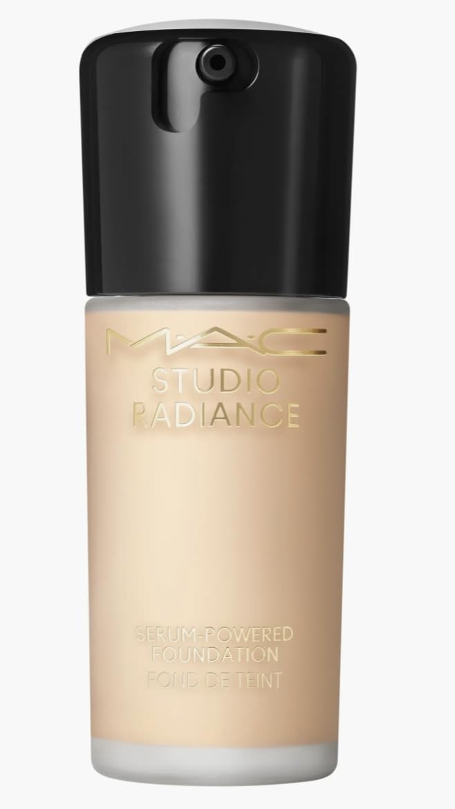 Studio Radiance Powered Foundation NC17