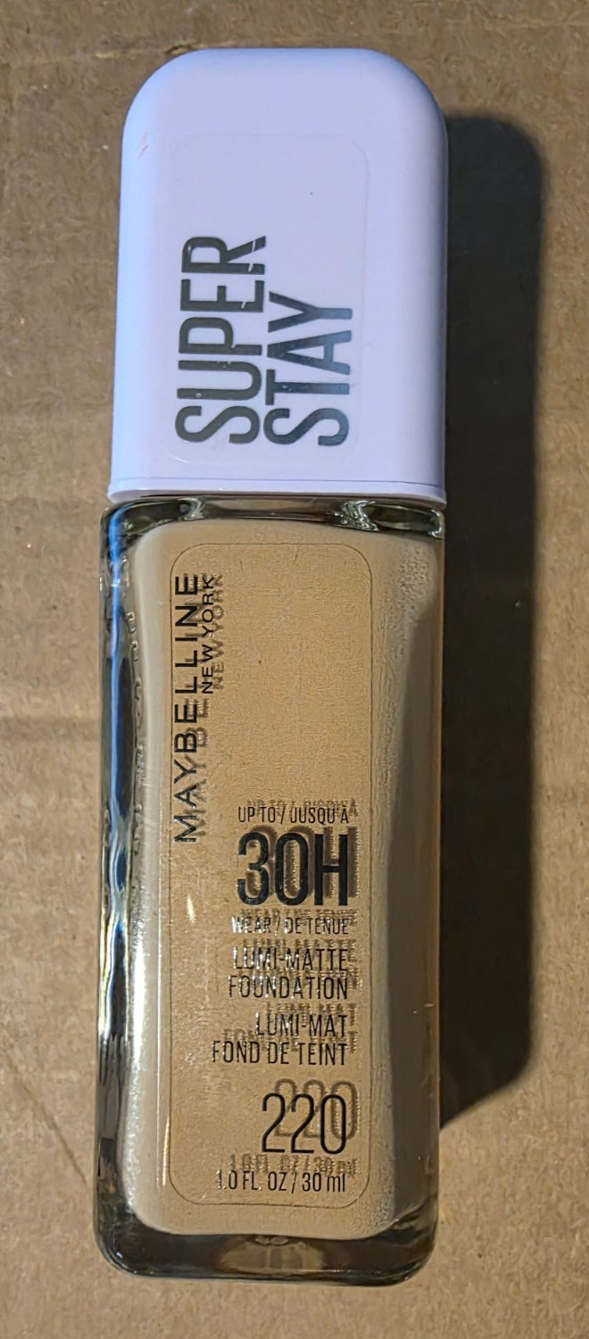 Maybelline Super Stay Active Wear 30H Liquid Foundation 1 Fl oz #220