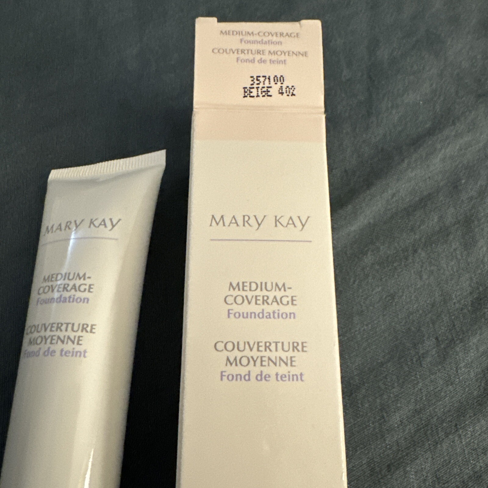 Mary Kay MEDIUM Coverage Foundation Beige 402 – 357100 Gray Cap New with Box