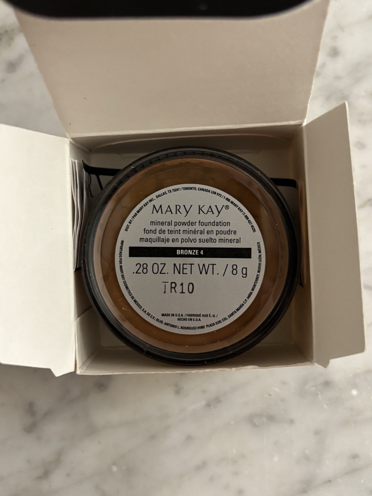 NEW With Box Mary Kay Mineral Powder Foundation (Bronze 4) .28 Oz Discontinued