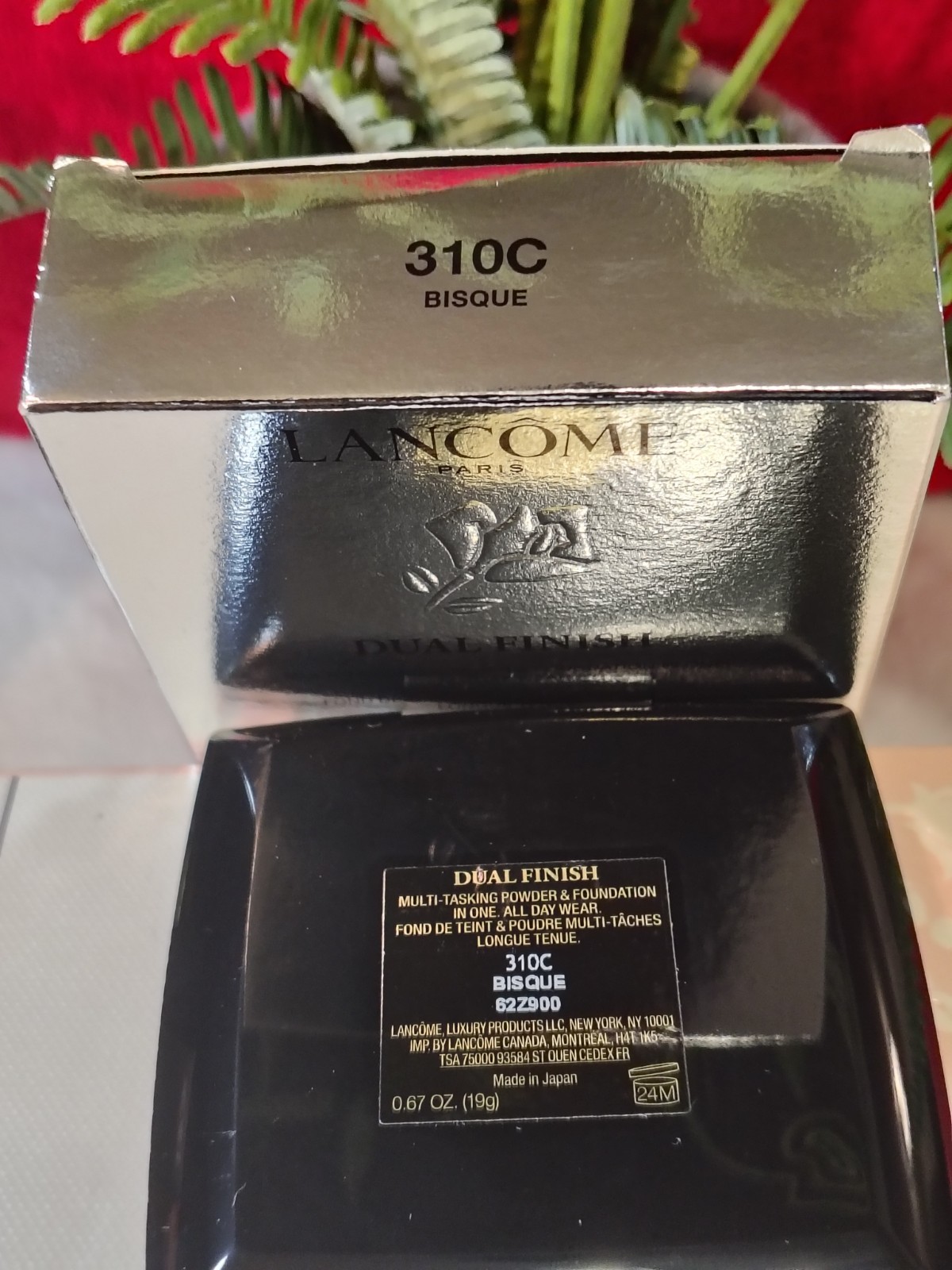 Lightweight Dual Finish Powder Foundation – Matte, Long-wearing, #”310C” Bisque