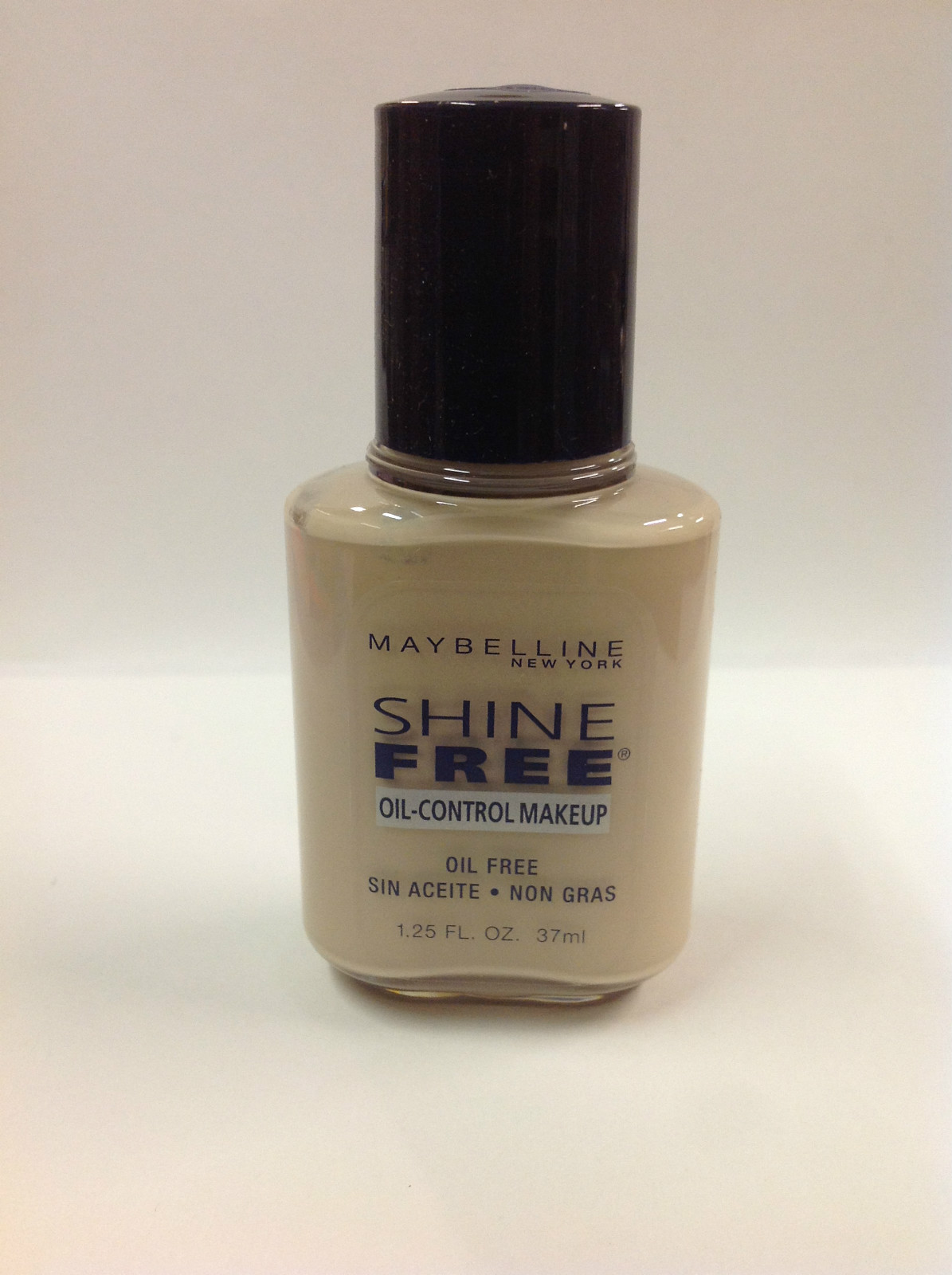 Maybelline Shine Free Oil-Control Makeup Foundation ( IVORY # 02 ) Shade #02 NEW