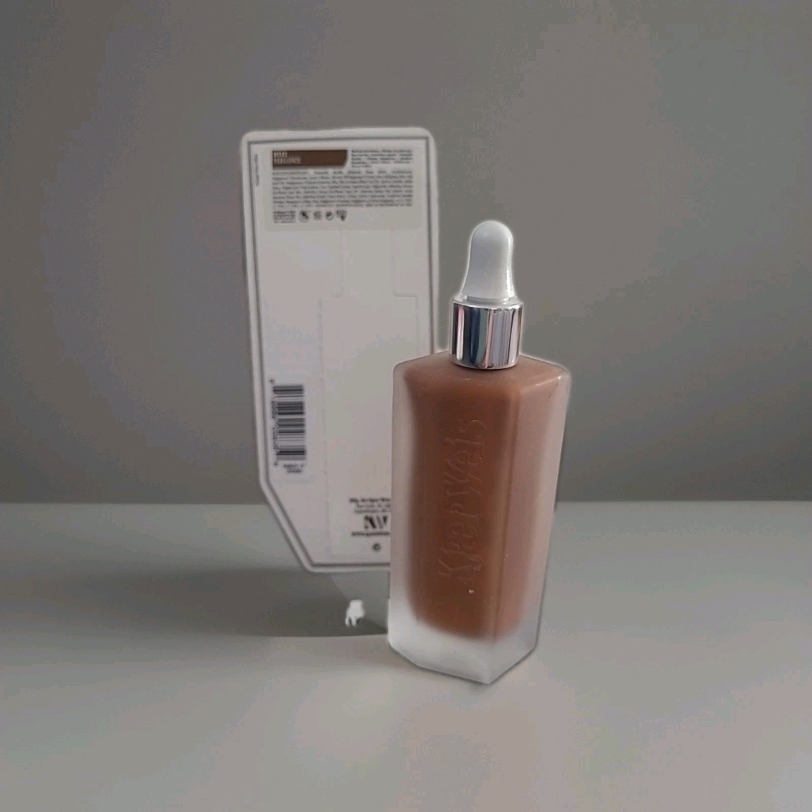 Kjaer Weis Invisible Touch Liquid Foundation D345 Elegance 1 oz *New Sealed*
