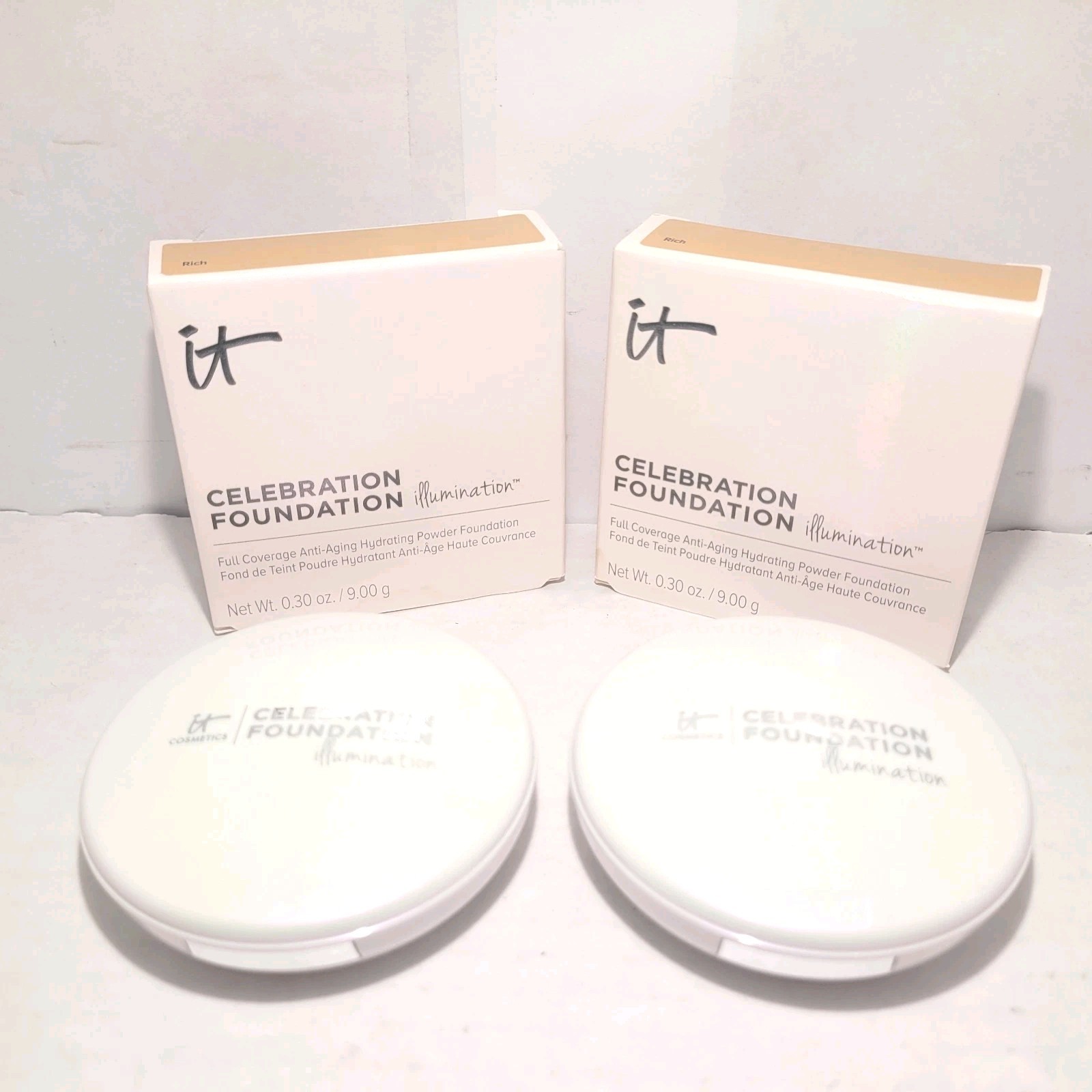 2 it Cosmetics Celebration Powder Foundation illumination (Rich) Full Coverage