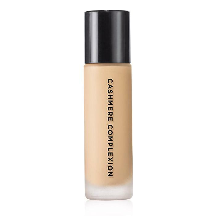 Avon FMG Cashmere 24 Hour Foundation..New in Box. Fast Shipping
