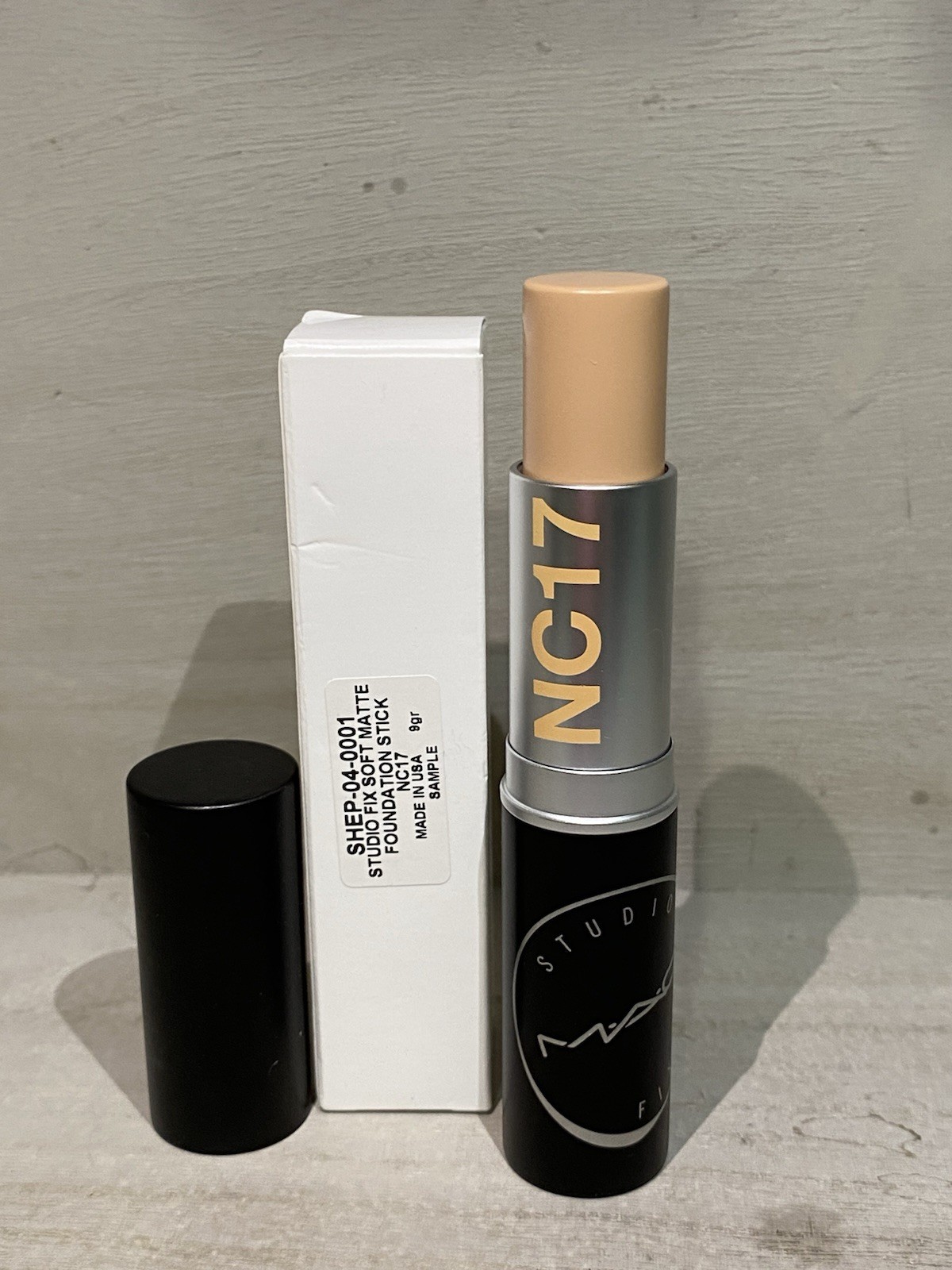 Mac Studio Fix Soft Matte Foundation Stick NC17