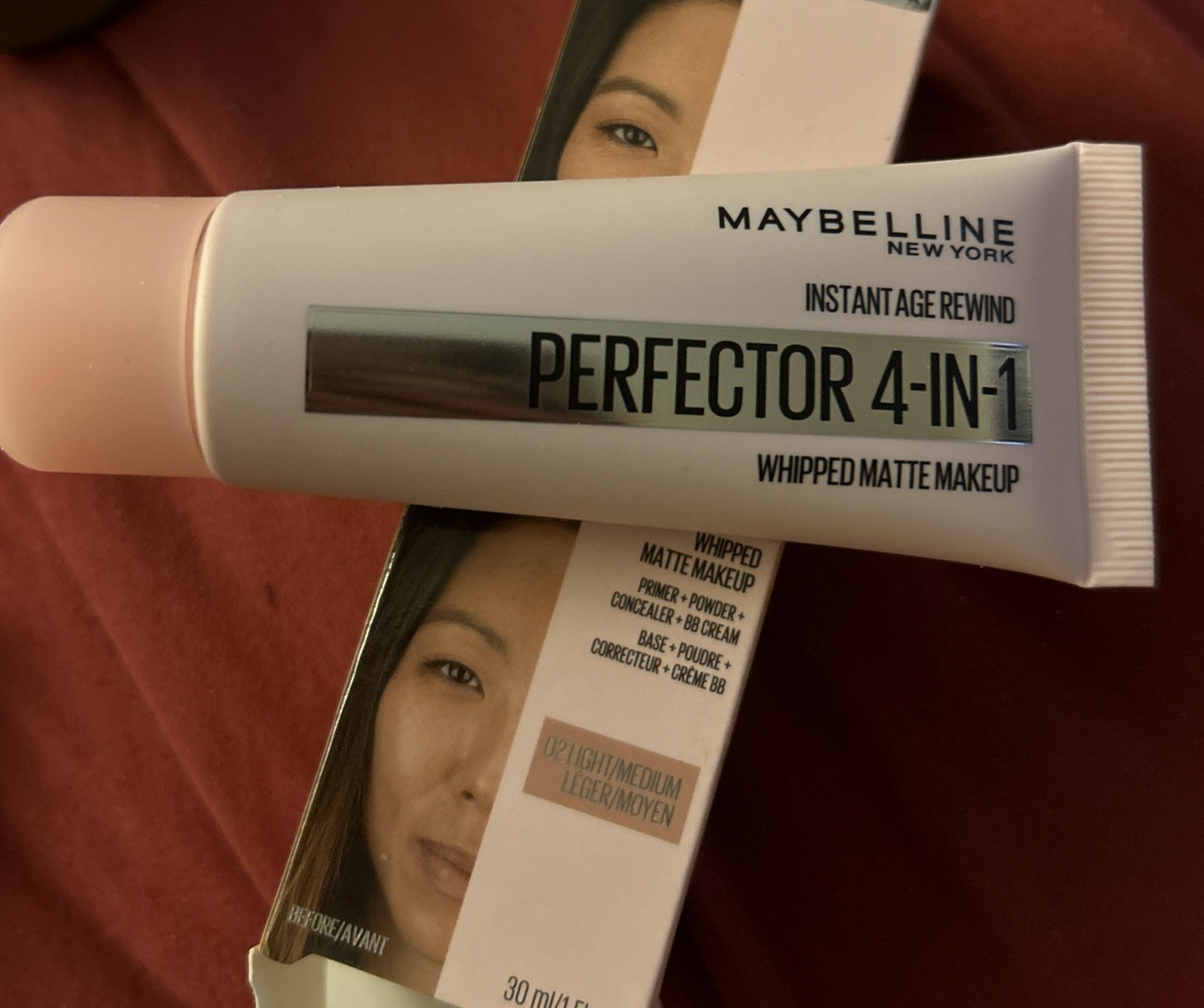 Maybelline Instant Age Rewind Perfector 4-In-1 Matte Makeup Light / Medium, 1 Oz