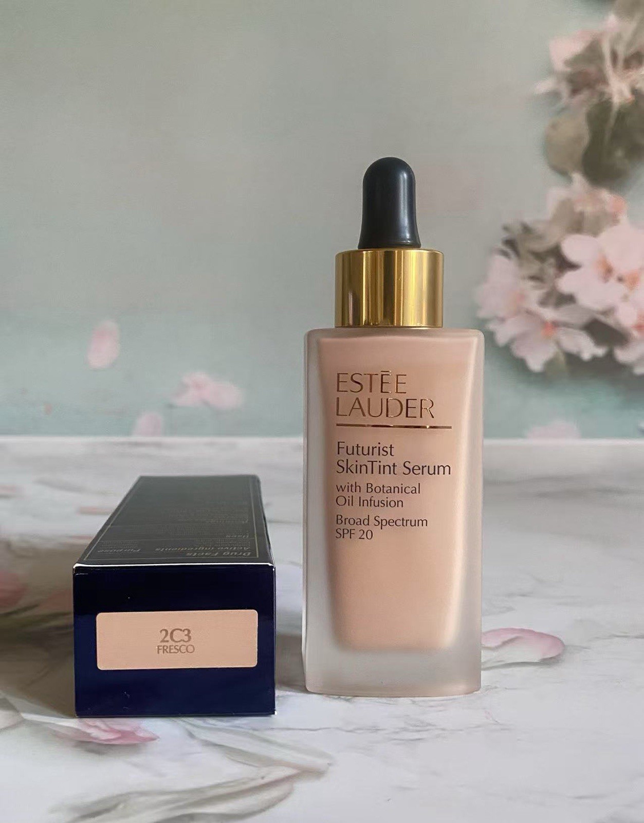 2C3 Fresco~ Estee Lauder Futurist SkinTint Serum Foundation SPF 20, 30ml/ 1oz
