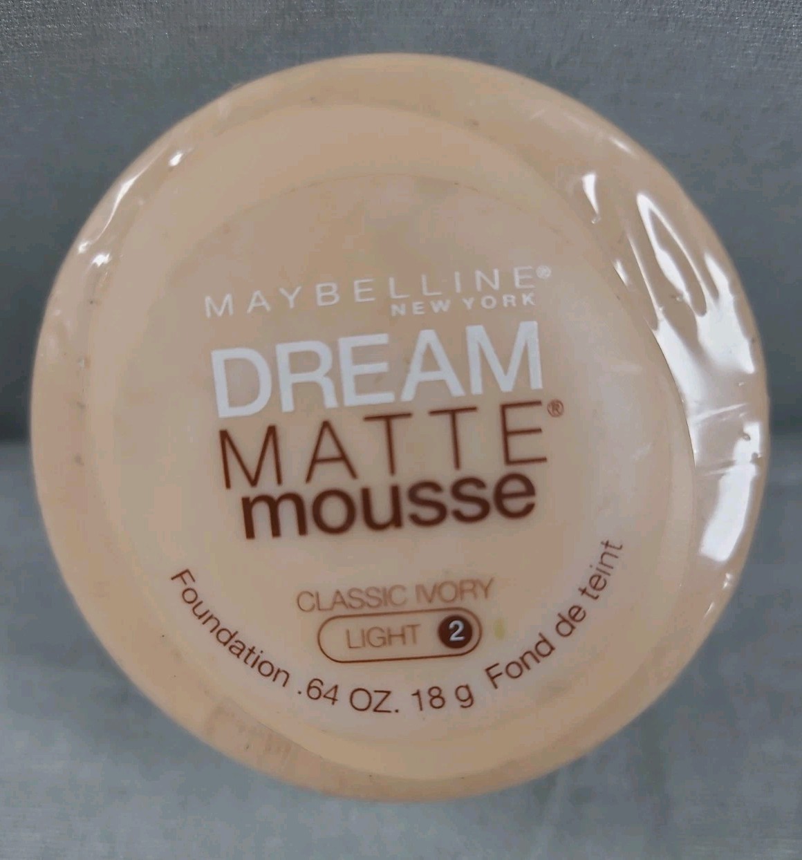 Maybelline CLASSIC IVORY (light 2) DREAM MATTE MOUSSE FOUNDATION