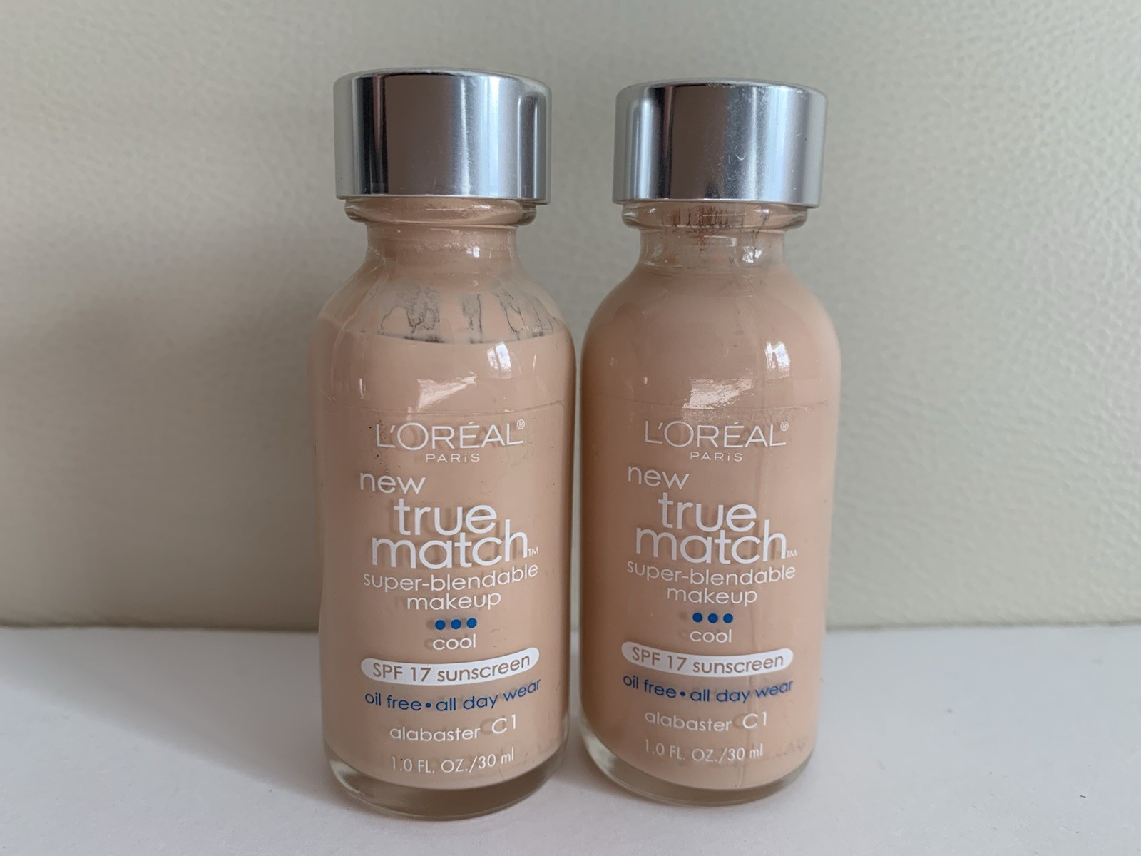 LOT OF 2 – L’Oreal True Match Super Blendable Foundation #C1 Alabaster *READ*
