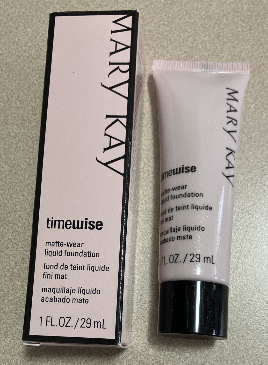 Mary Kay Timewise Matte-Wear Liquid Foundation Beige 1 038757 Collagen Vitamin E