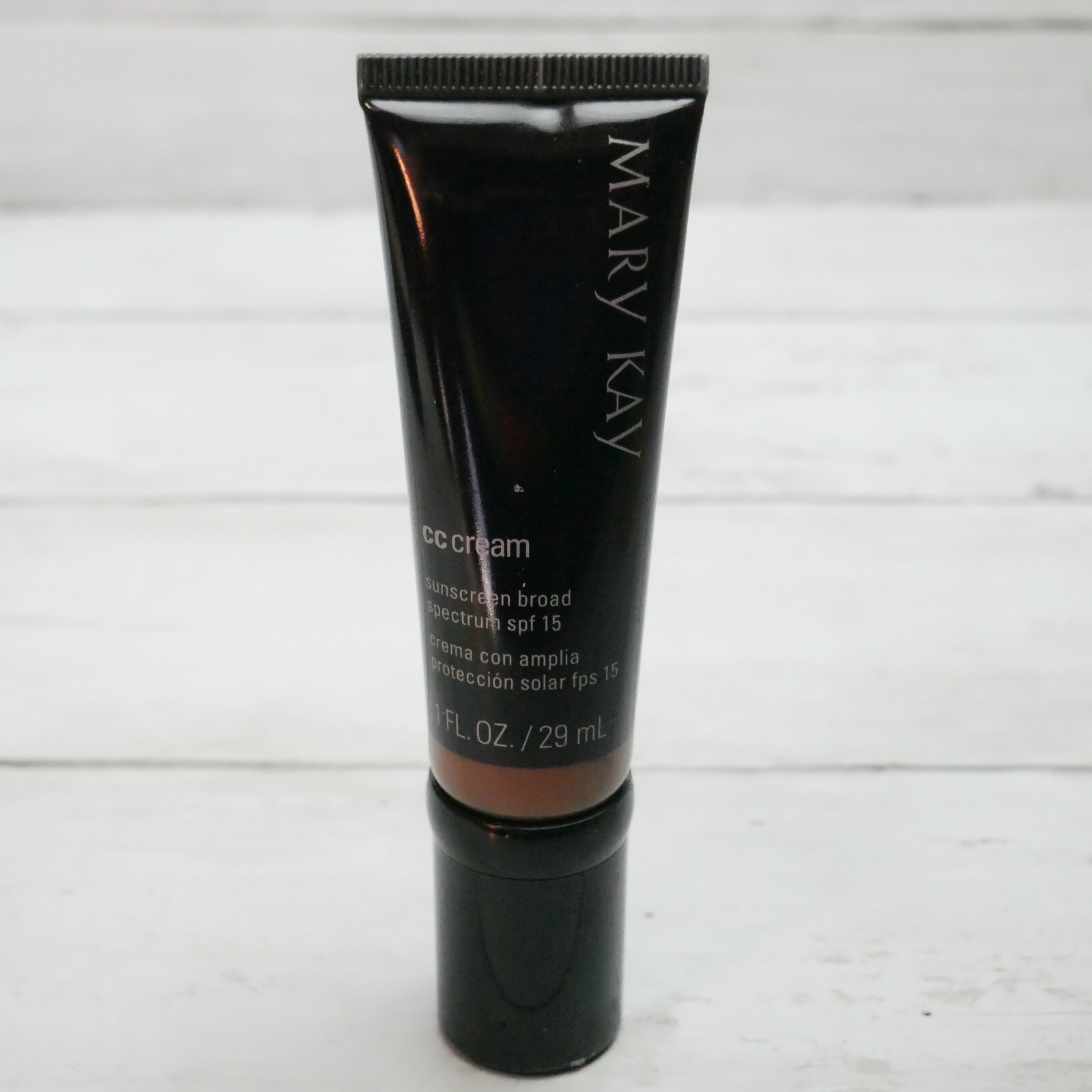 Mary Kay CC Cream Sunscreen Broad Spectrum SPF 15 Very Deep 1 FL OZ #086620 READ