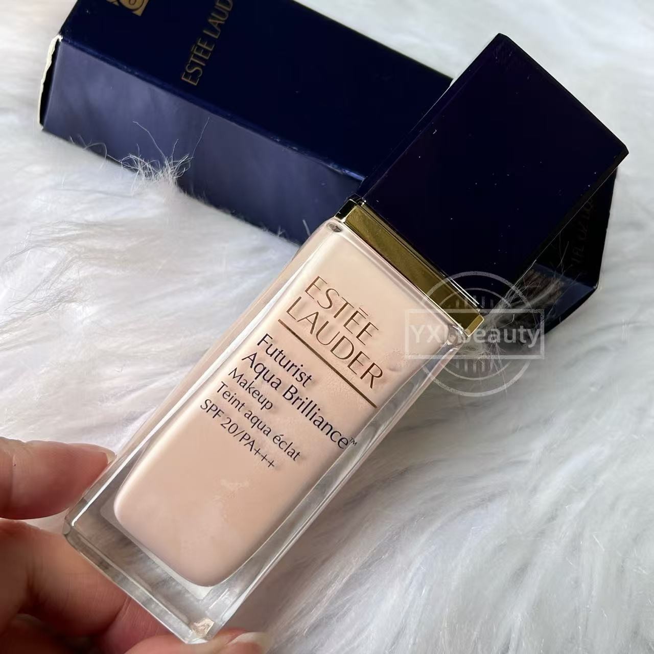 New Boxed Estee Lauder Futurist Aqua Brilliance Makeup SPF20~Rare~Choose Color