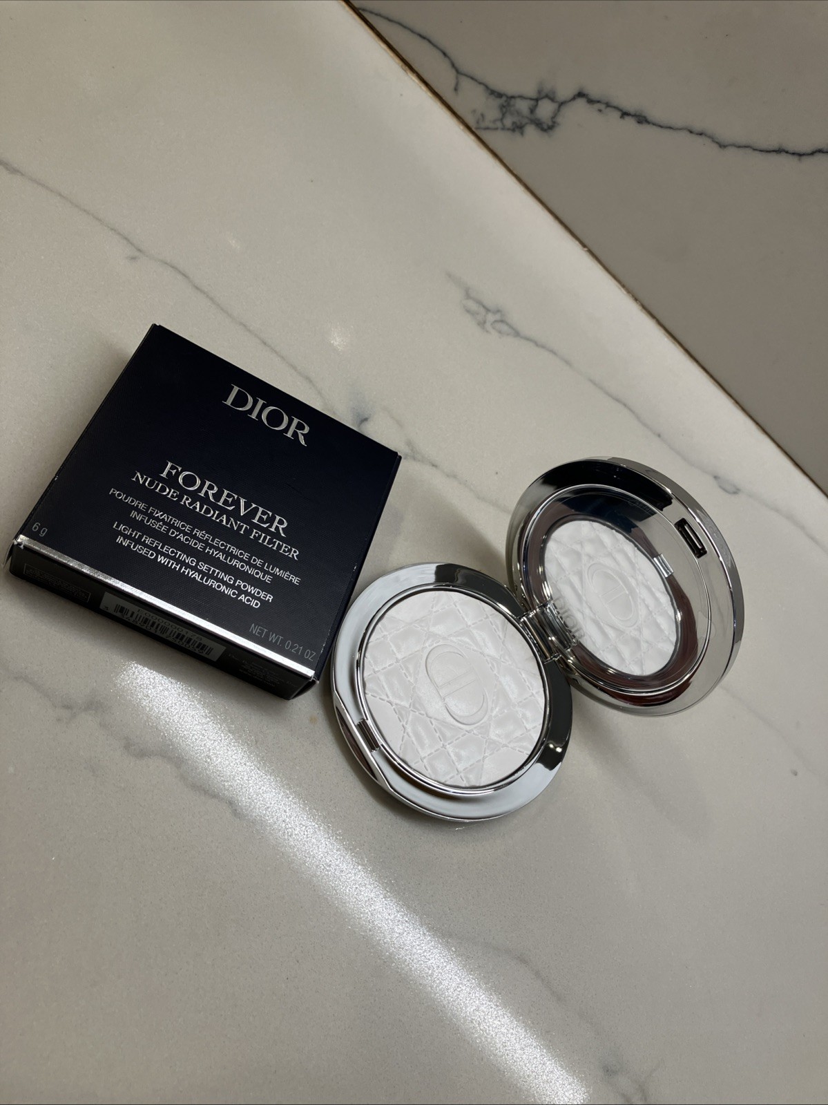 DIOR Forever Nude Radiant Filter-00 Luminescent