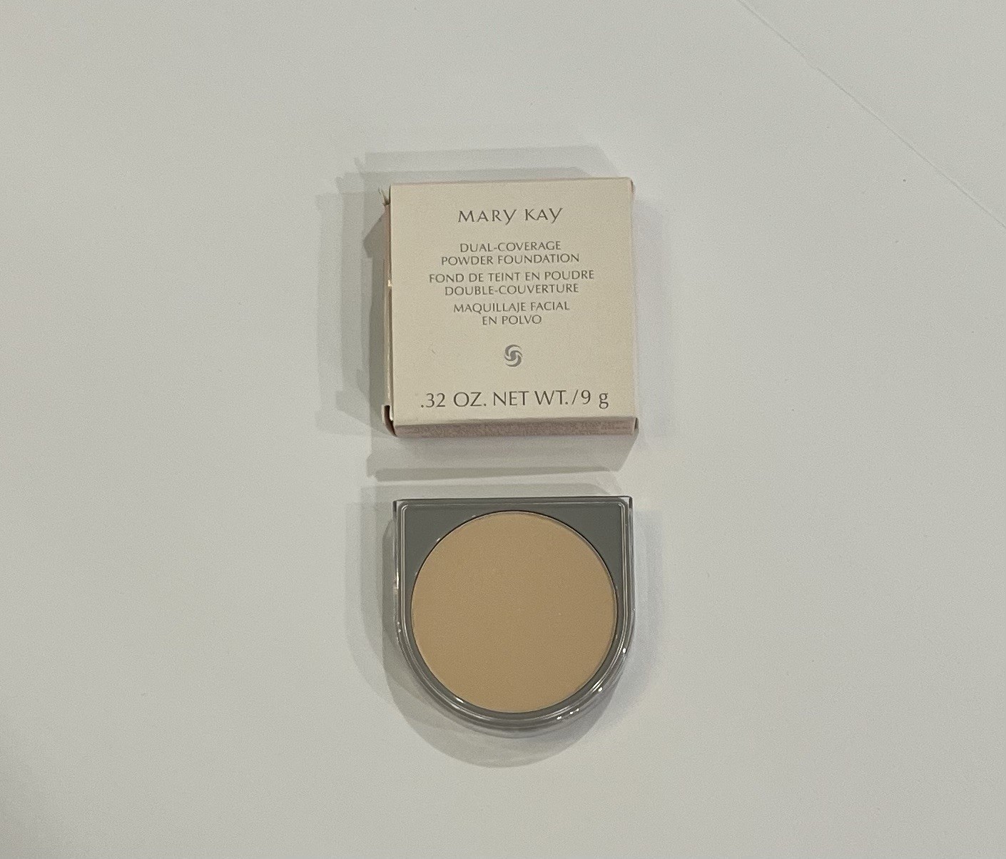 MARY KAY Dual Coverage Powder Foundation Ivory #100