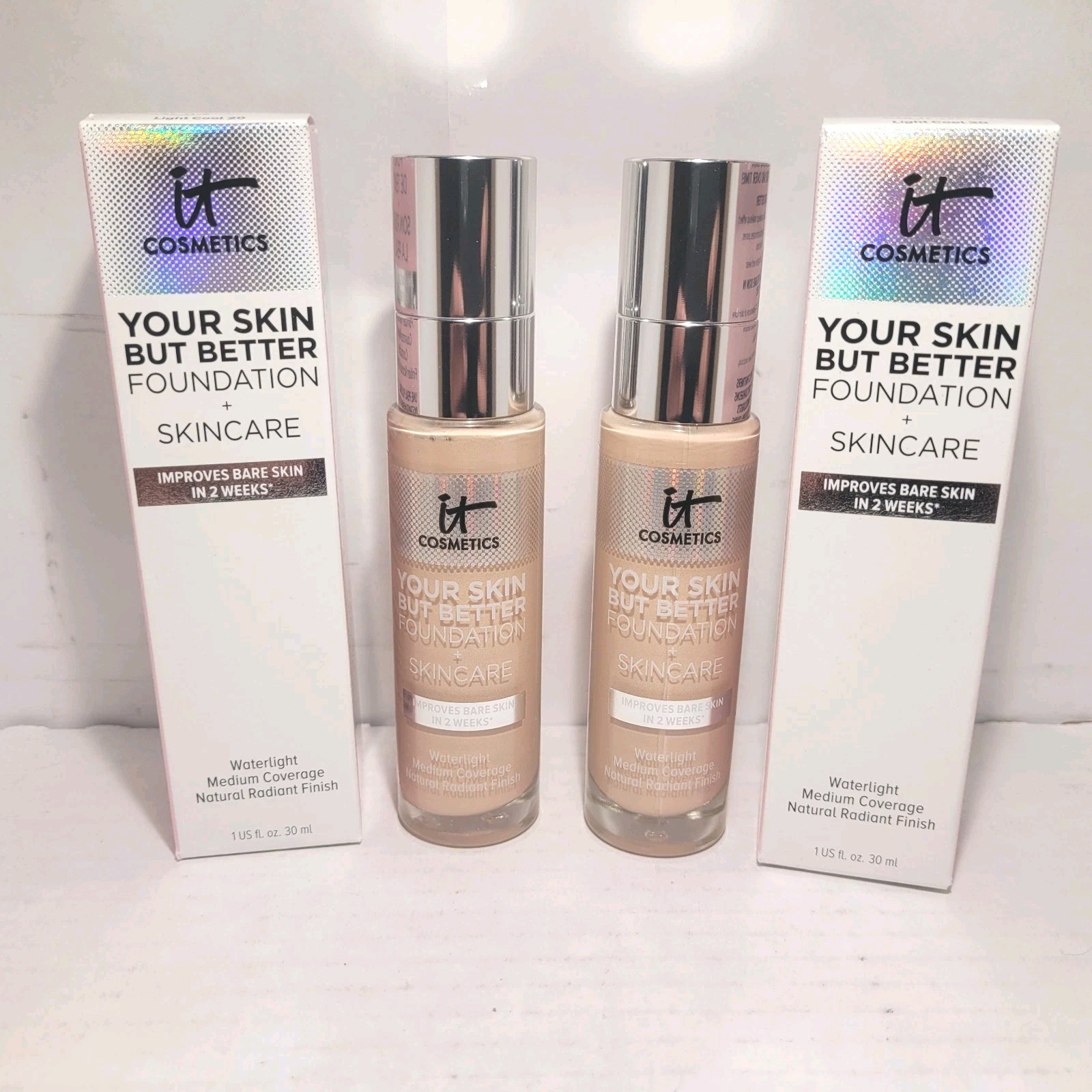 2 it Cosmetics Foundation + Skincare (Light Cool 20) Natural Radiant Finish