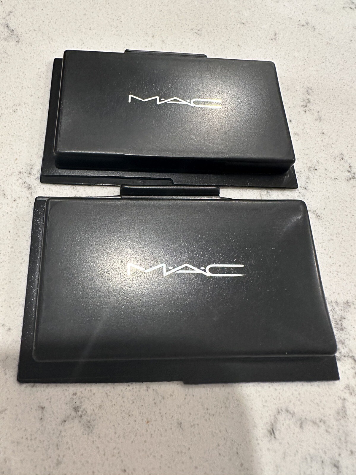 MAC Studio Fix Powder Plus Foundation w/ Sponge NC 30 – 0.05 oz Each – 2 Count