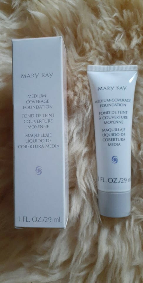 MaryKay MEDIUM COVERAGE FOUNDATION GRAY Wide Cap Discontinued Vintage
