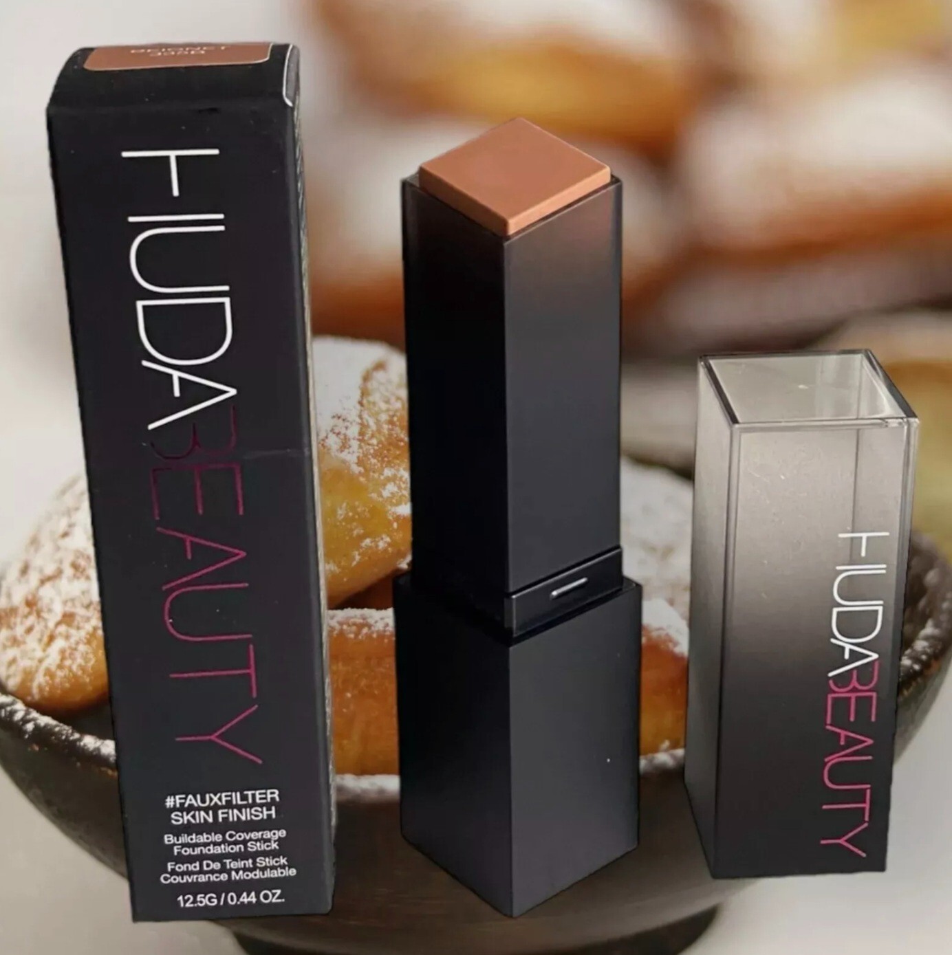 HUDA BEAUTY #FauxFilter Buildable Coverage Foundation Stick ~ Shade Beignet 335B