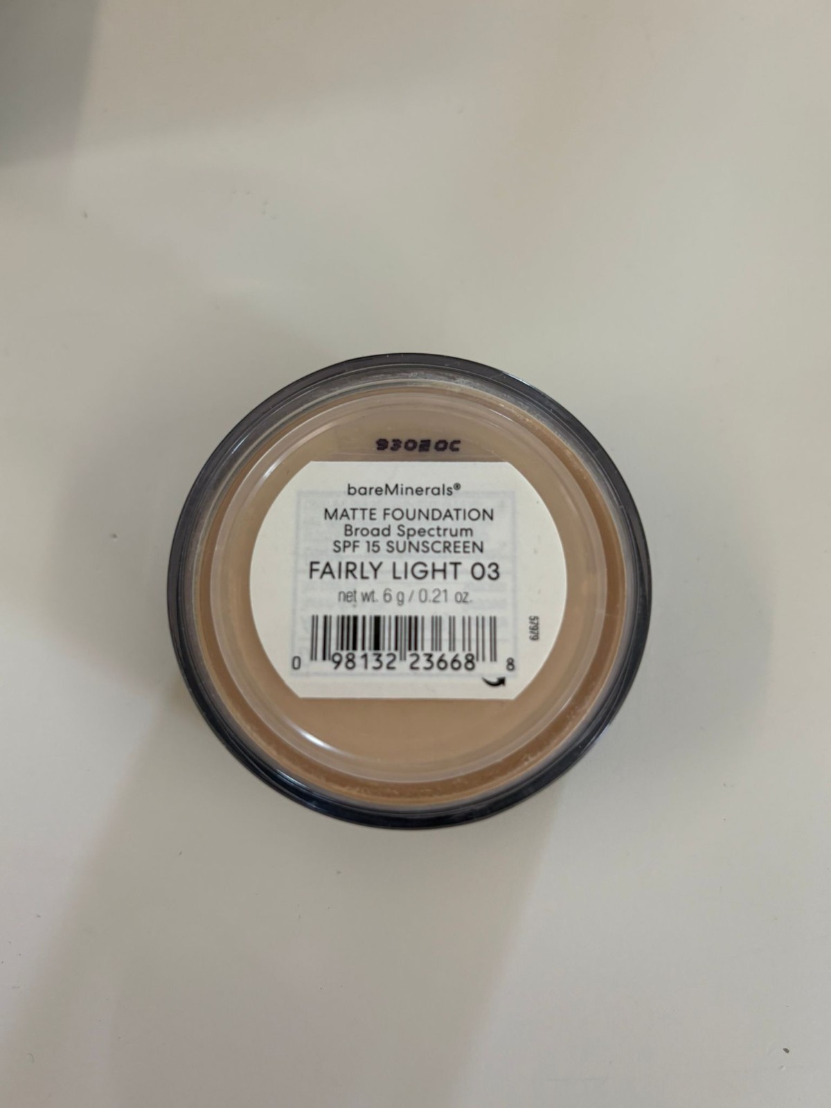 BareMinerals Matte Foundation Broad Spectrum SPF 15 – 03 Fairly light