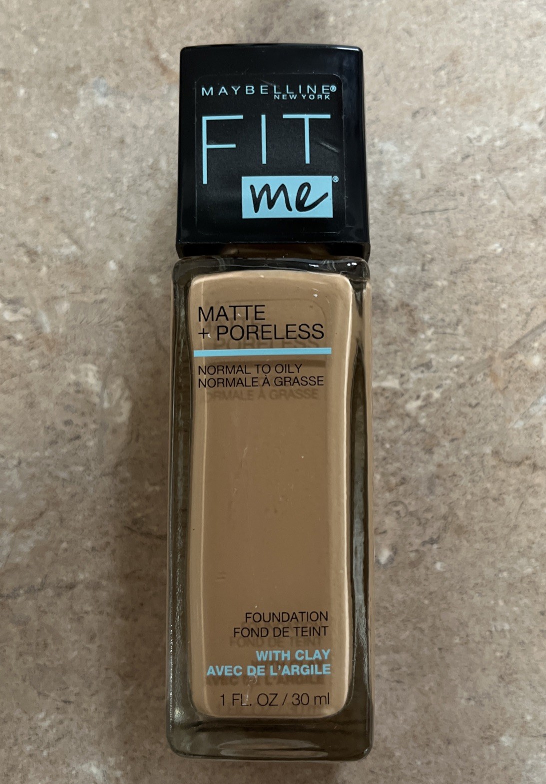 Maybelline Fit Me Foundation Matte Normal to Oily 230 Natural Buff 1 Fl Oz