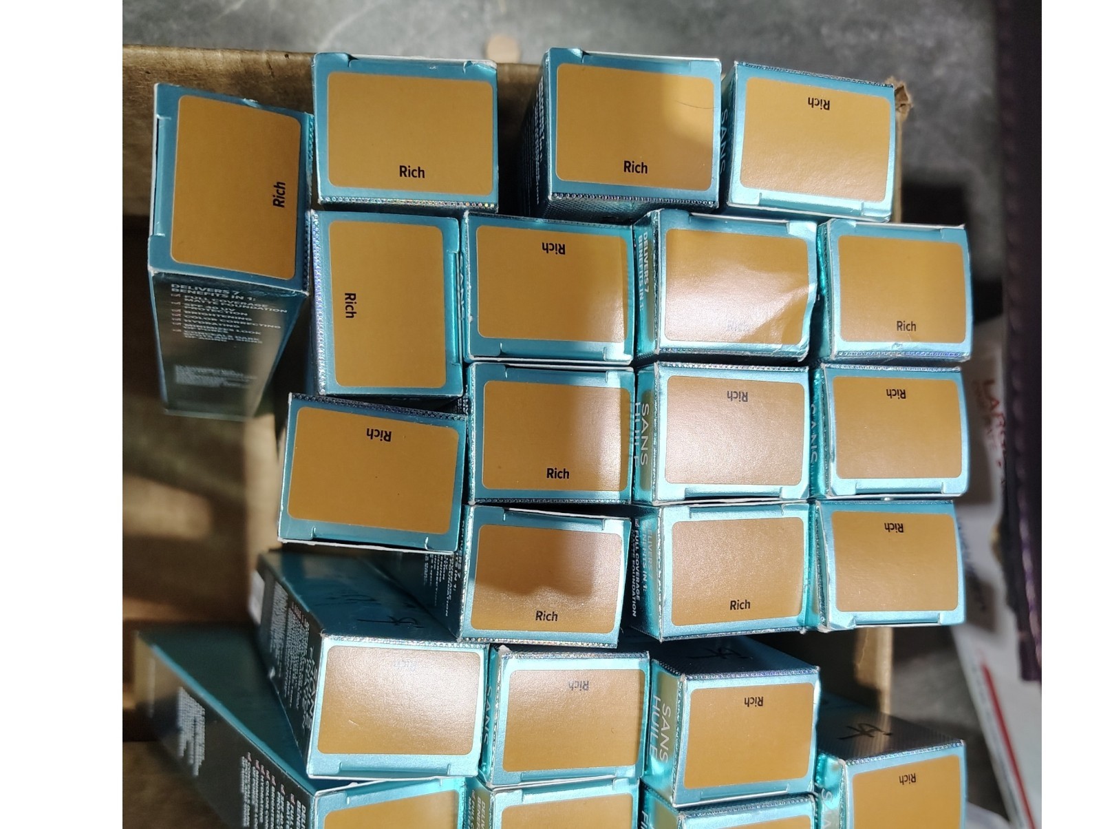 Bulk Lot Reseller Opportunity “Rich” IT CC+ Creams Oil Free Matte