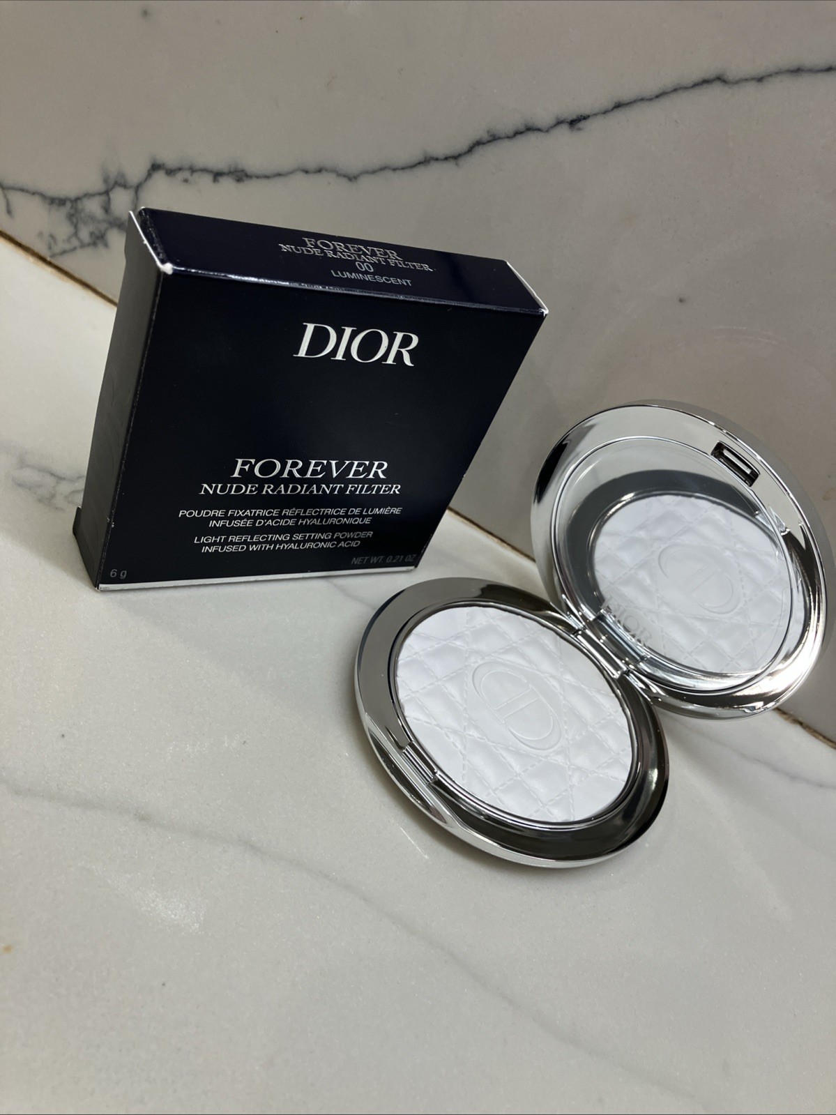 DIOR Forever Nude Radiant Filter-00 Luminescent