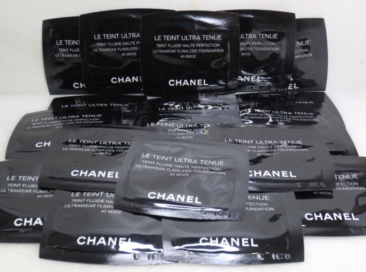 25 x CHANEL LE TEINT ULTRA TENUE ULTRAWEAR FLAWLESS FOUNDATION 40 BEIGE 0.03 OZ