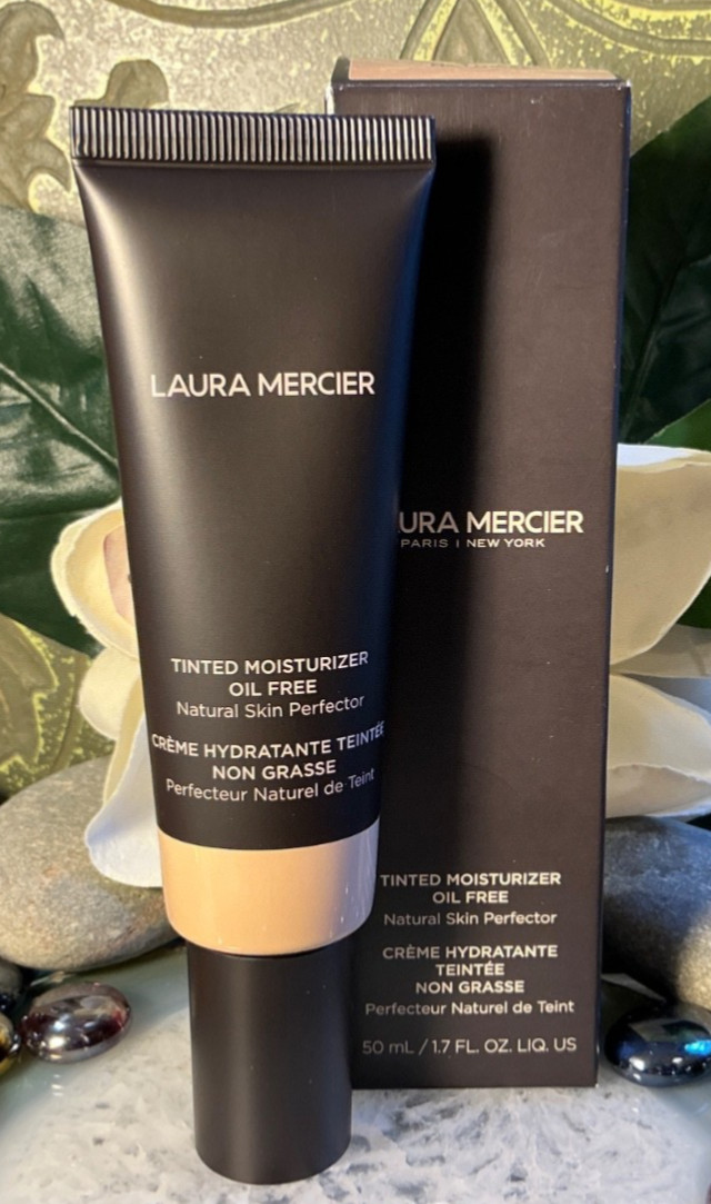 Laura Mercier Tinted Moisturizer Oil Free – 2W1 NATURAL – 1.7oz Discontinued
