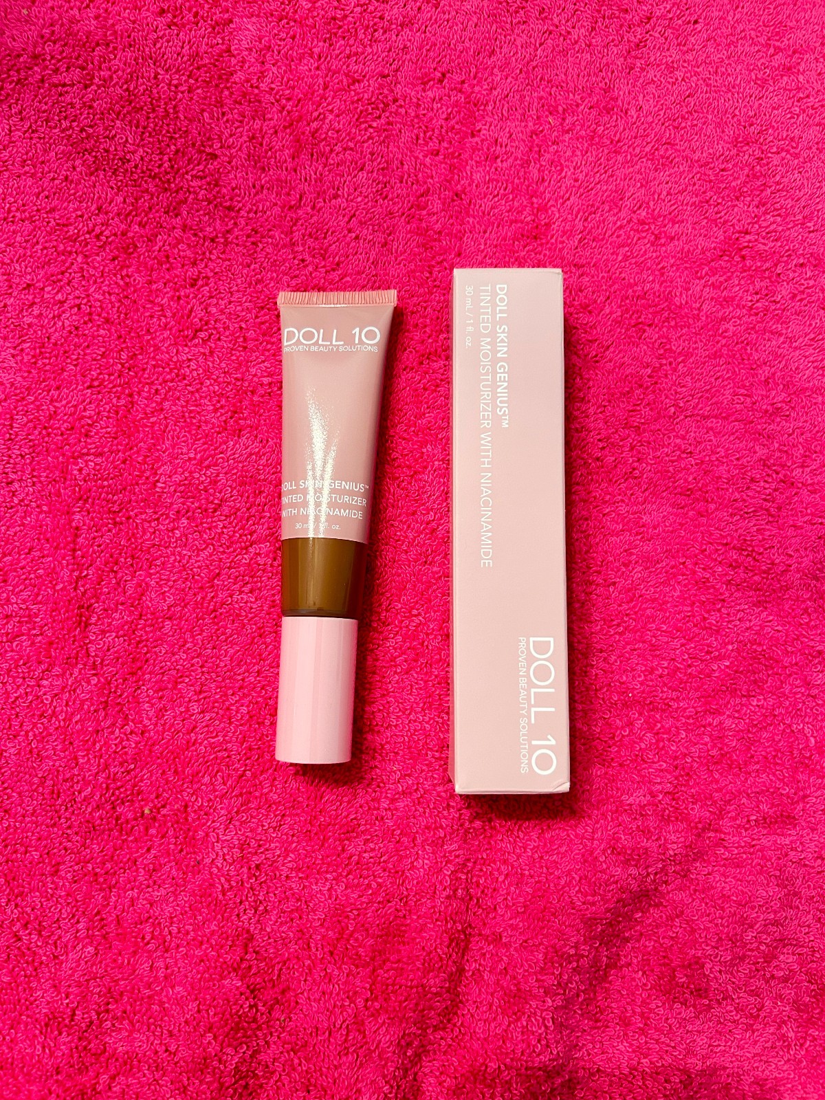 DOLL 10 Doll Skin Genius Tinted Moisturizer With Niacinamide 1.0 OZ SHADE 5