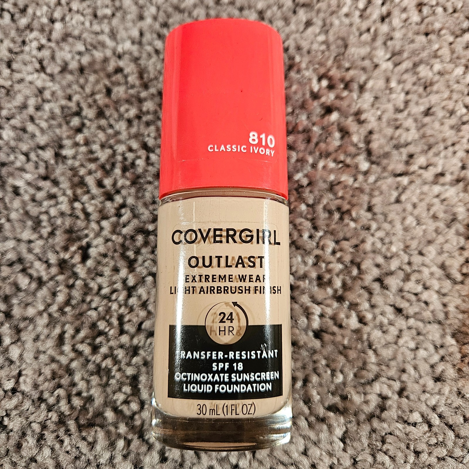 Covergirl Outlast Light Airbrush Finish Foundation. Pick Your Color.