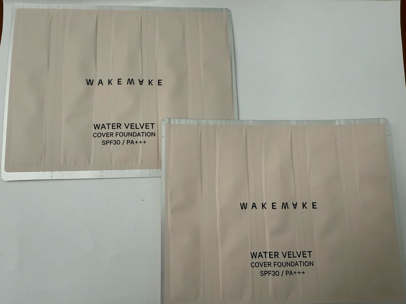 2x lot WAKEMAKE Water Velvet Cover Foundation 1ml x 10 Shades (Total 10ml)