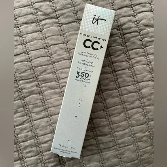 It Cosmetics Your Skin but Better CC+ SPF 40 Oil-Free Matte Cream Choose Color