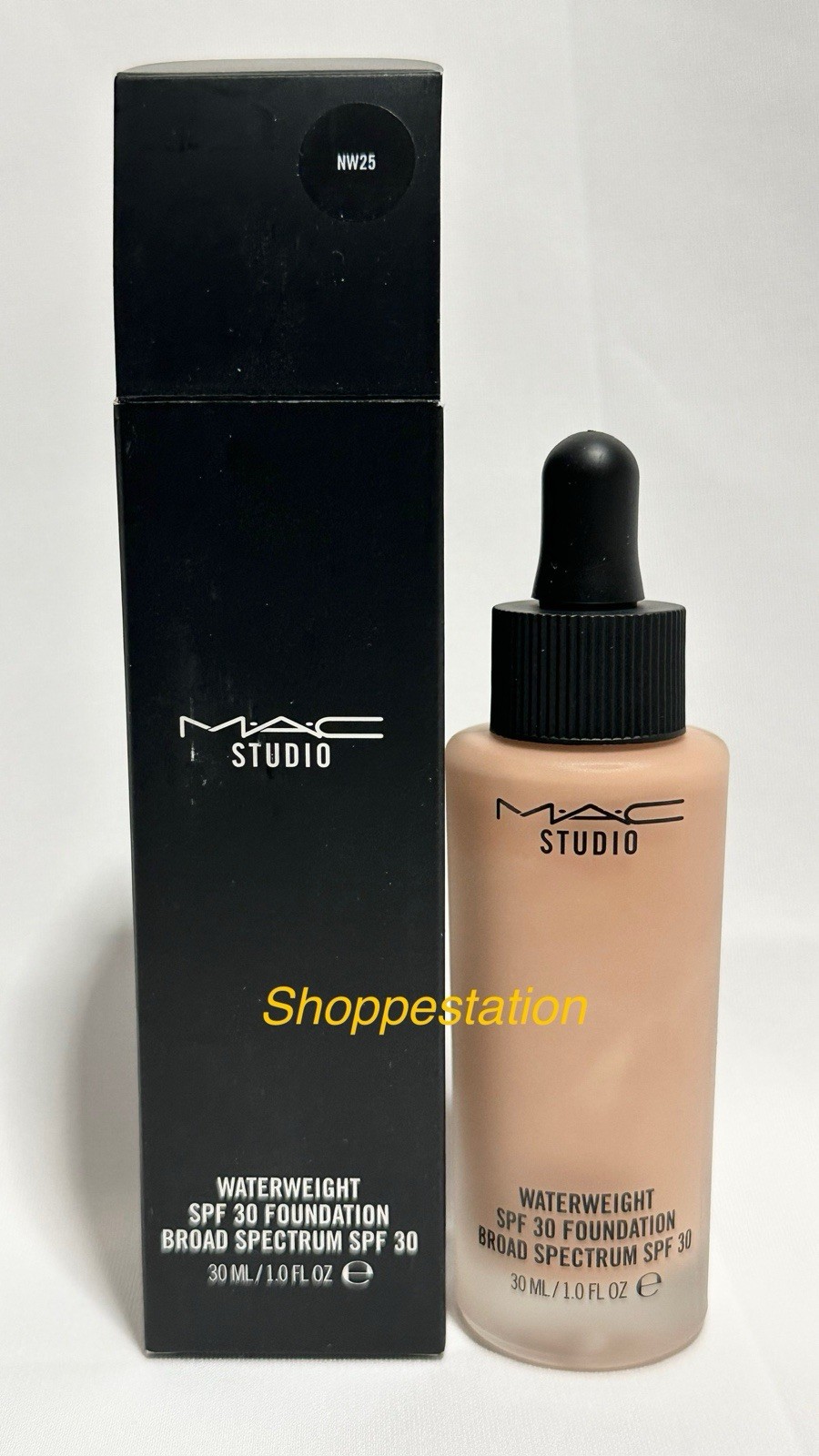 MAC Studio Waterweight SPF30 Foundation Shade NW25 Full Size 30ml / 1.0oz