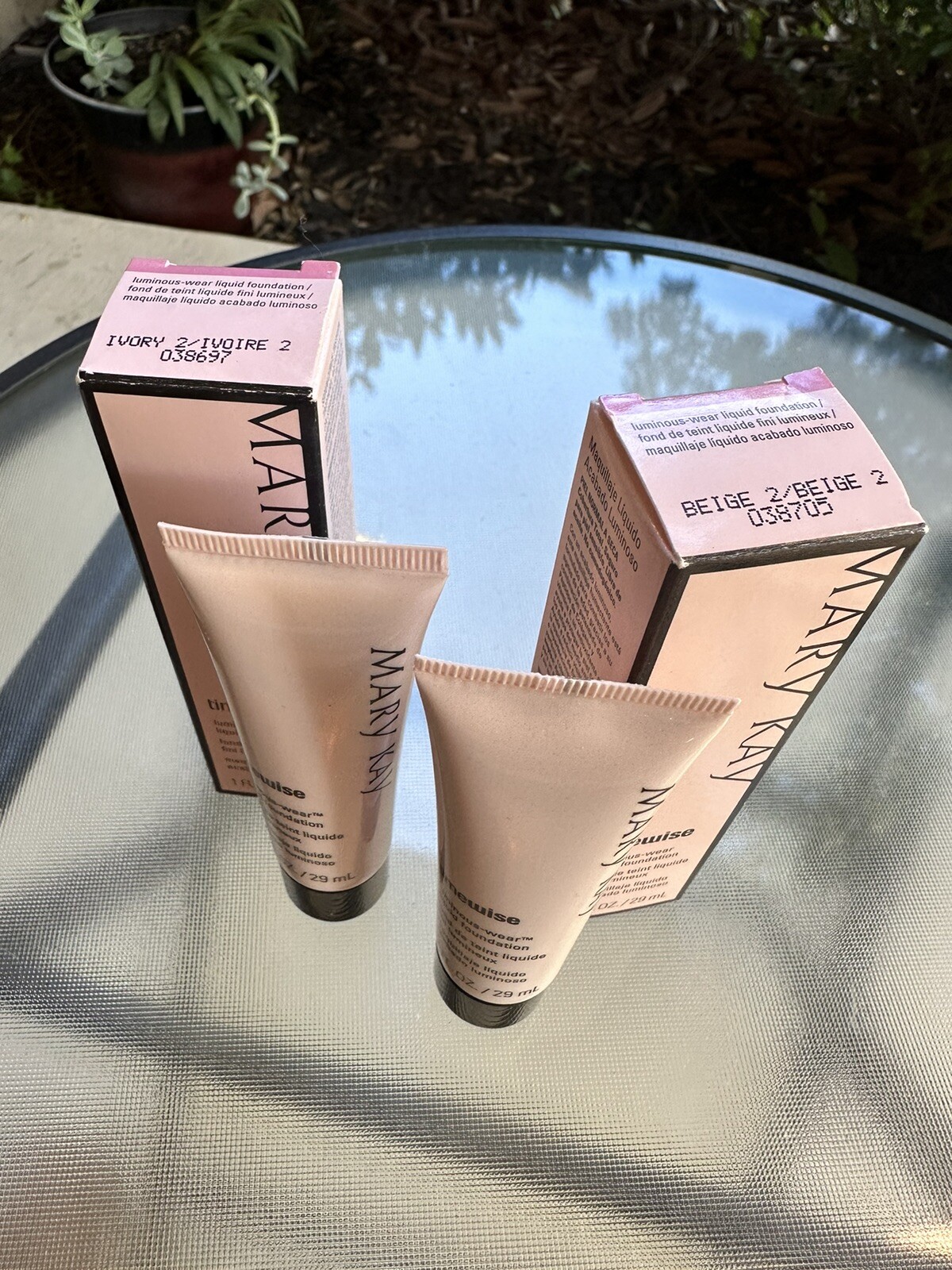 Mary Kay Matte Wear Foundation Ivory 2 038697, Beige 2, 038705 Lot Of 2