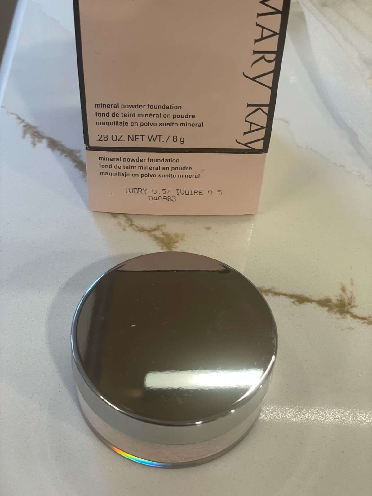 Mary Kay Mineral Powder Foundation Ivory 0.5 .28 oz/8 g 040983 New Box