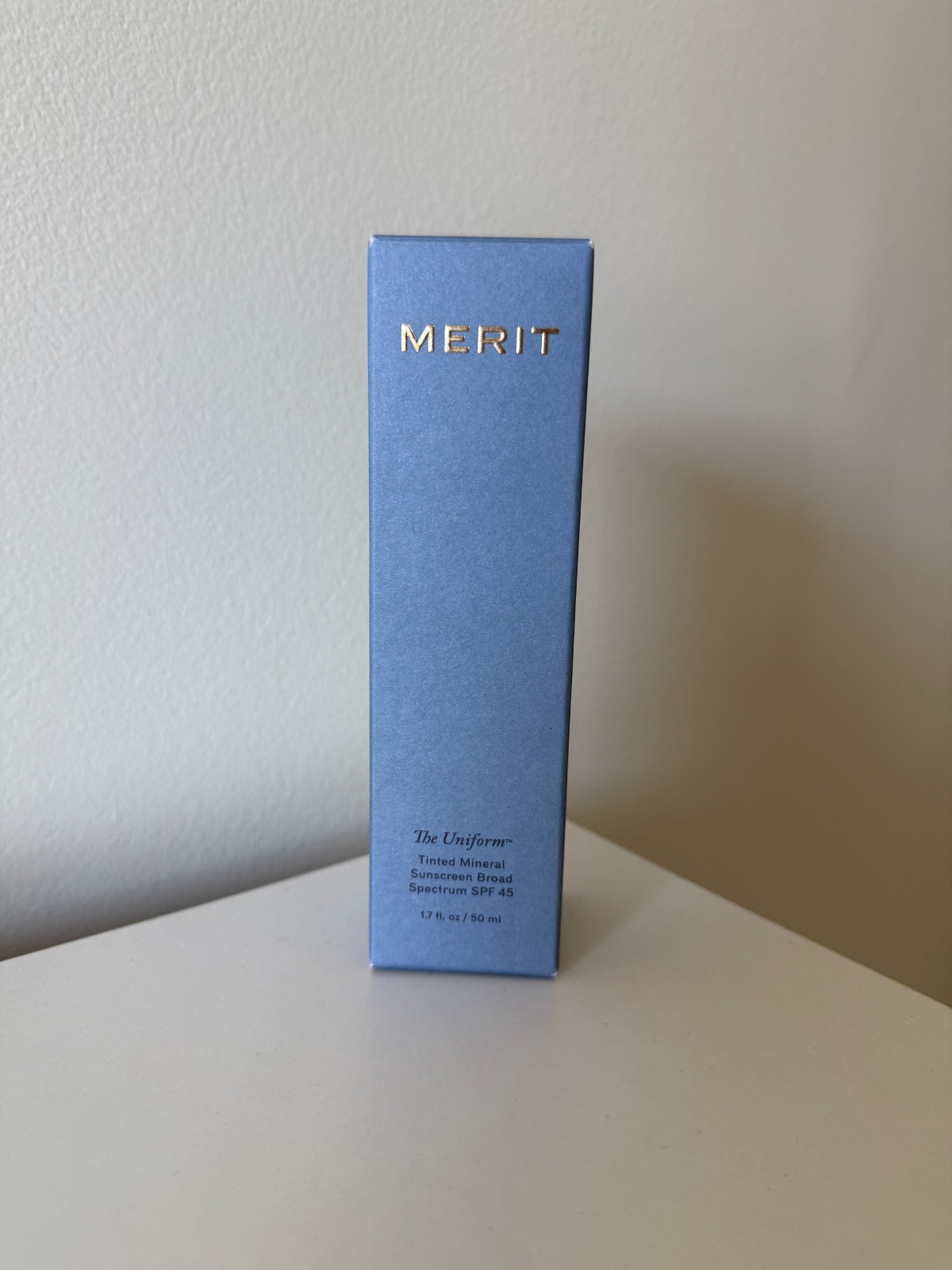 MERIT The Uniform Tinted Mineral SPF Shade 22 Foundation Oak Bisque exp 4/27