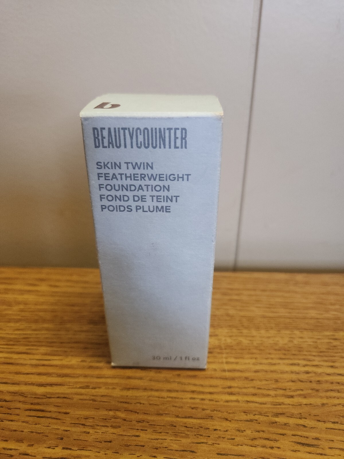 BEAUTYCOUNTER Skin Twin Featherweight Foundation 1 Fl Oz Deep 620