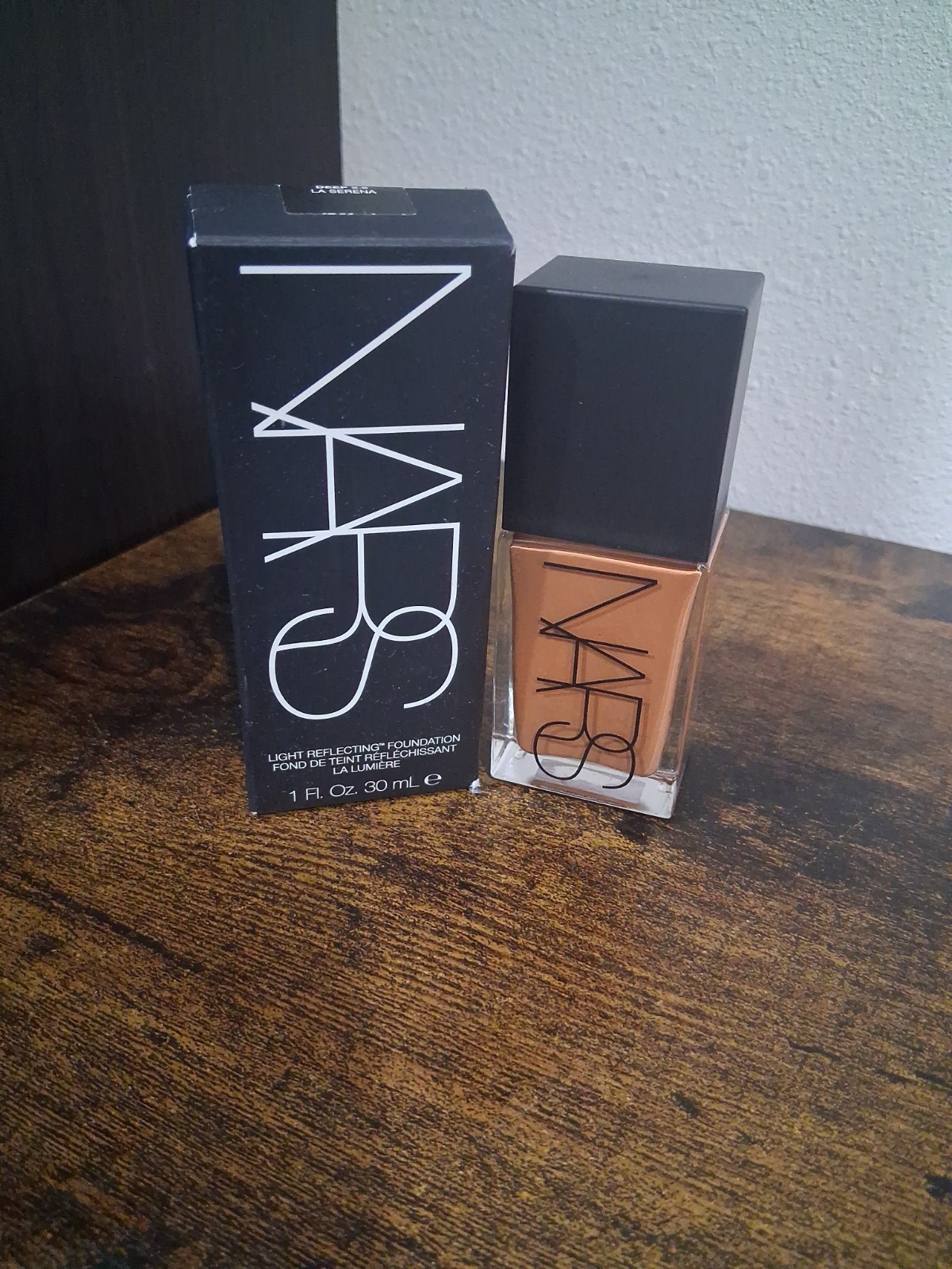 NARS Light Reflecting Foundation Deep 2.5 La Serena 1 fl oz Open Box