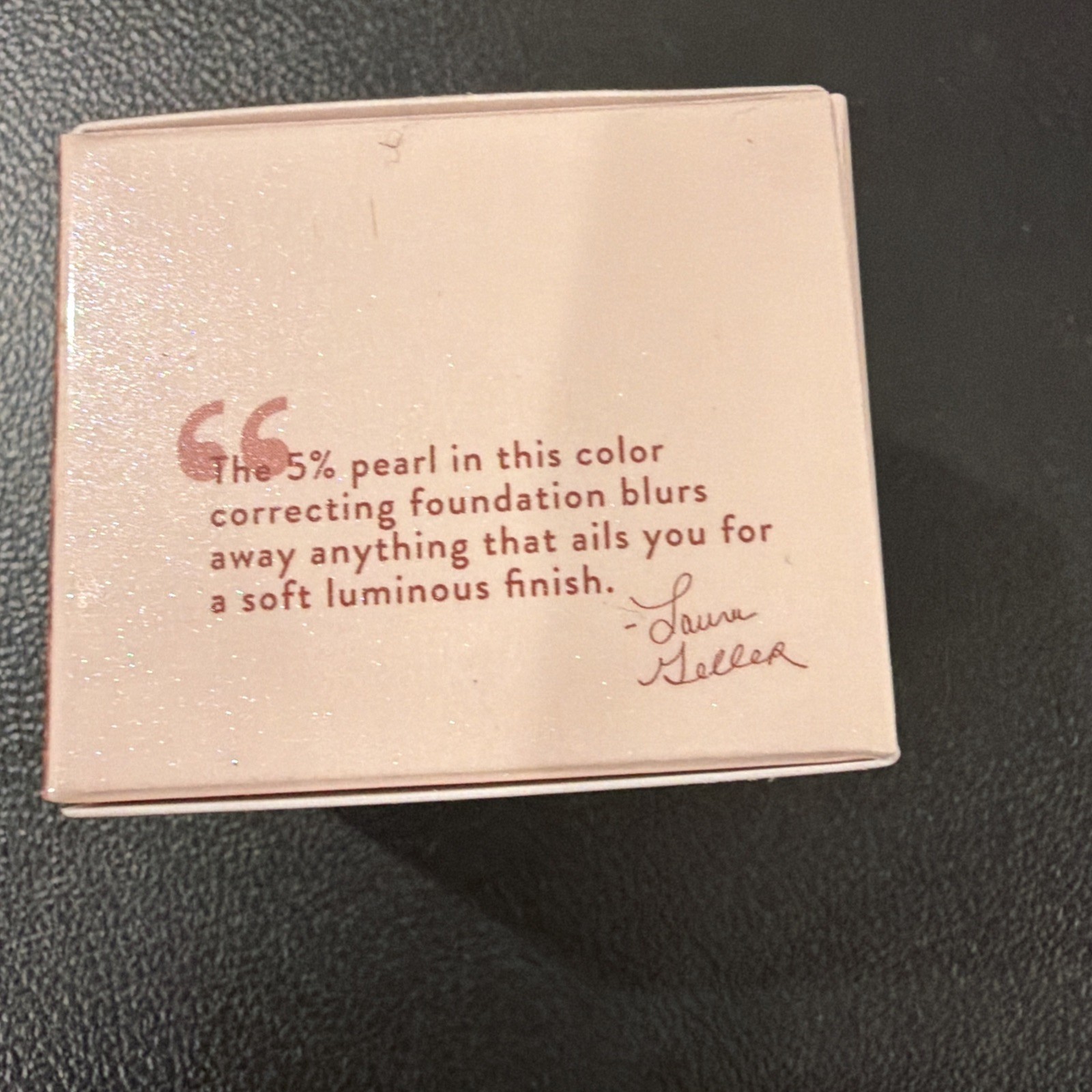Laura Geller Baked To Go Balance -N- Glow -PORTABLE ILLUMINATING FOUNDATION- Med